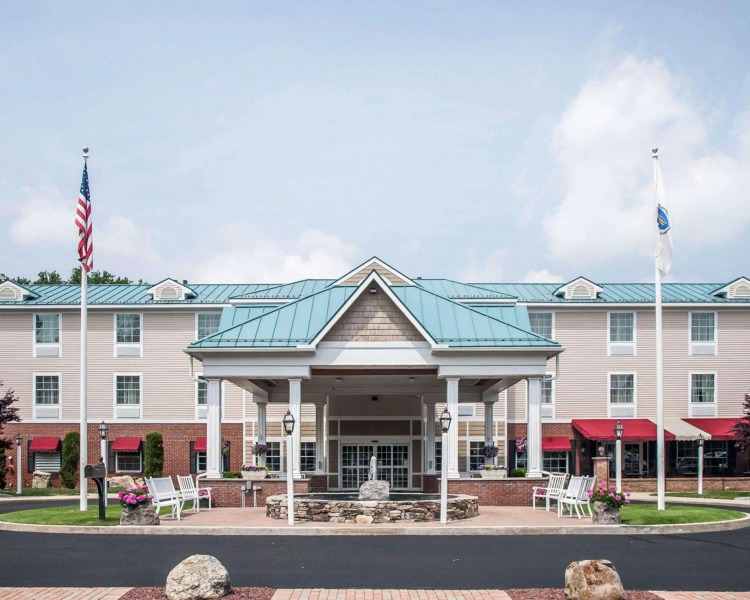 Comfort Inn & Suites Sturbridge - Brimfield