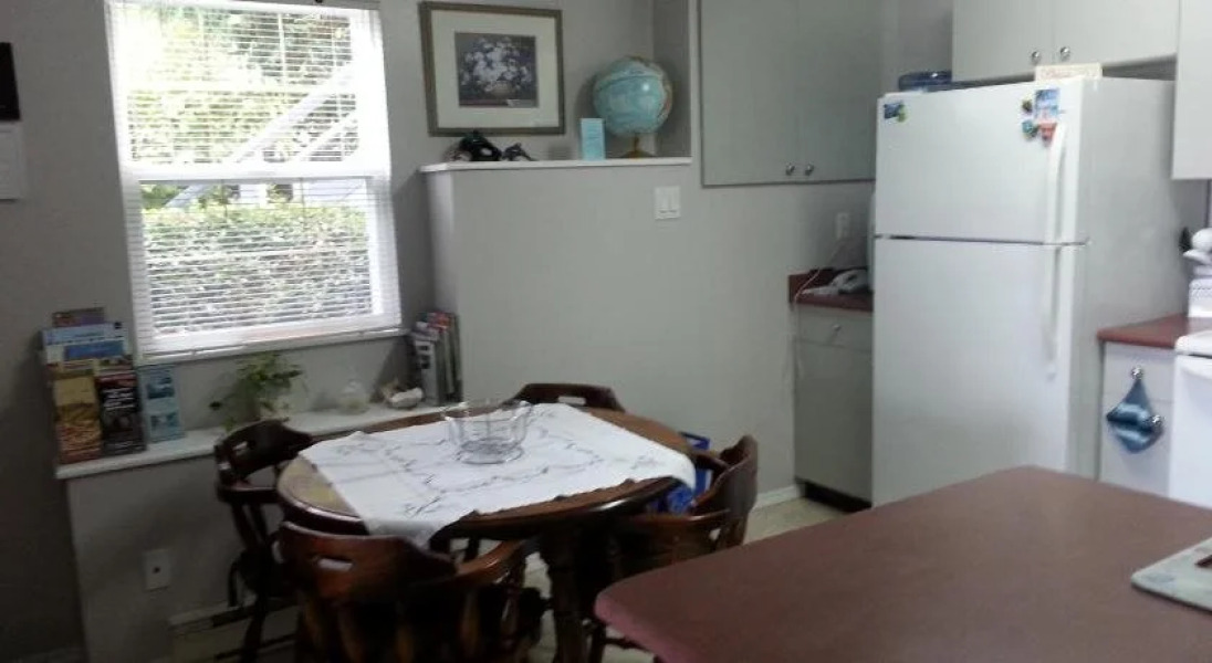 Hammond Bay Oceanside Guesthouse