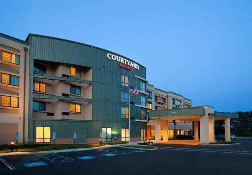 Courtyard Burlington Mt. Holly Westampton