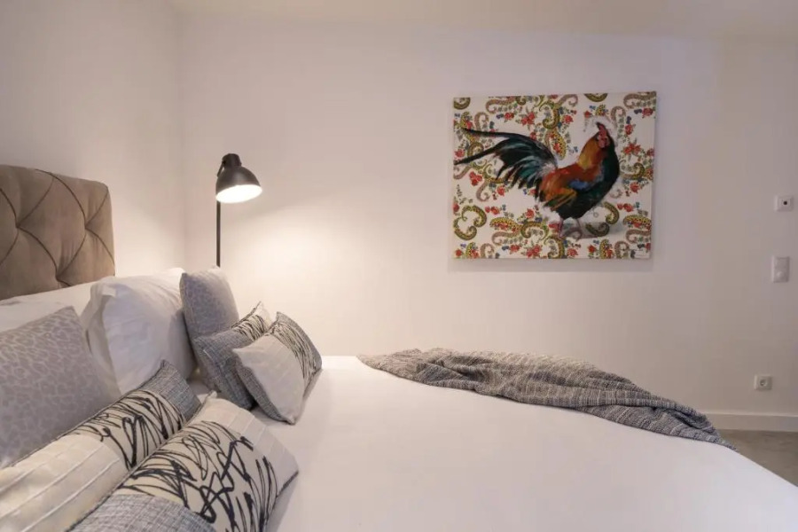 Eleven, Boutique luxury house & garden