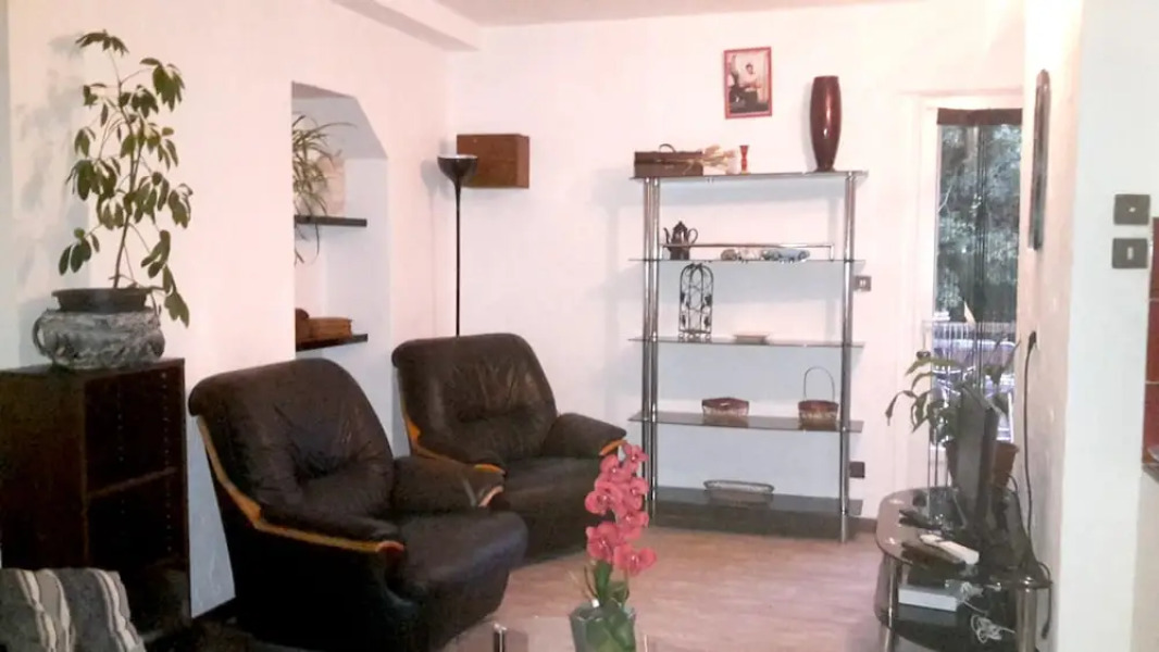 House With 3 Bedrooms in Villeneuve, With Enclosed Garden and Wifi