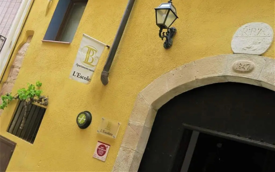 EVA & TRAVEL - Baronia - L'Escoleta 1