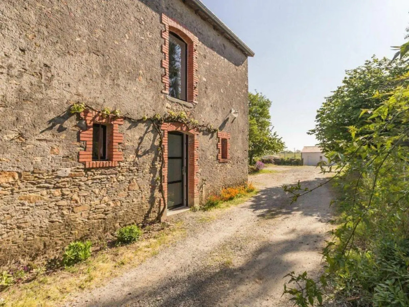 Gîte Monnières, 2 pièces, 4 personnes - FR-1-306-985
