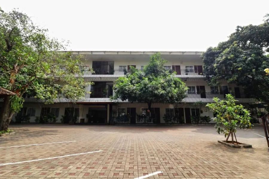 Pejaten Valley Residence