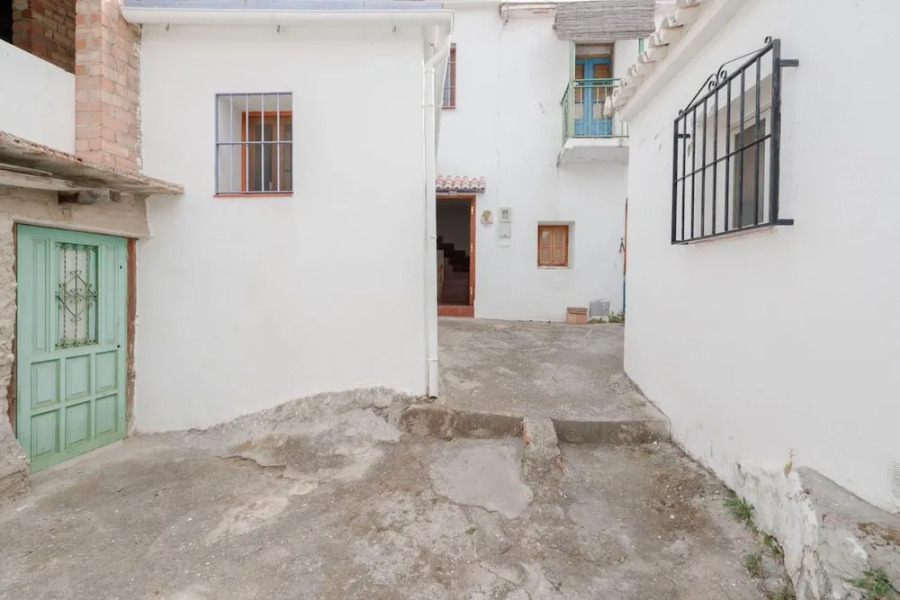 House With 2 Bedrooms in Canillas de Aceituno, With Wonderful Mountain View and Terrace - 14 km From the Beach