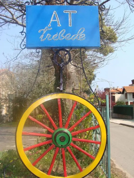 Apartamentos Trébede