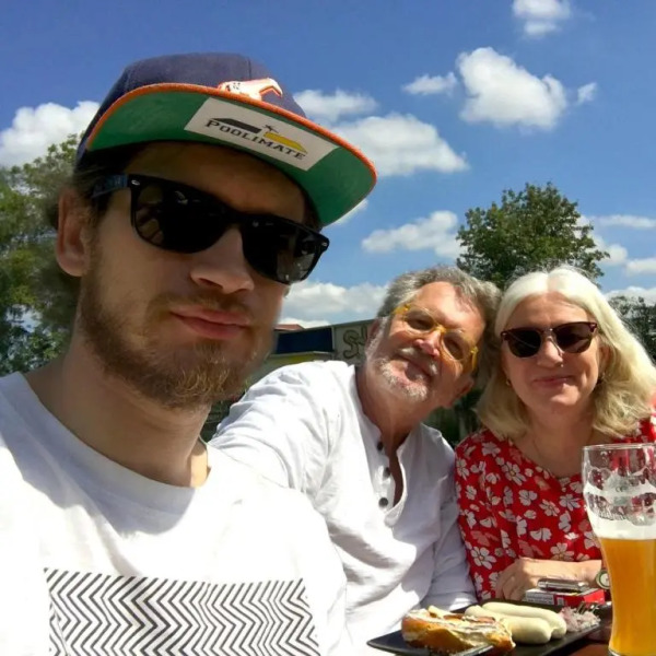 Die-FUHRMANN-SUITE-unser-Deluxe-Apartment-mit-allem-erdenklichen-Komfort