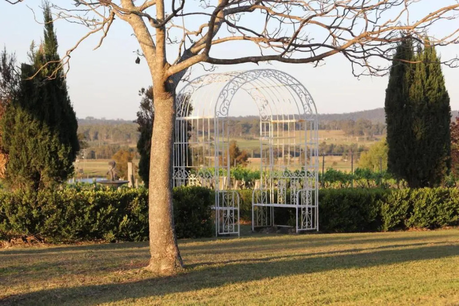 Blueberry Hill Vineyard Studio Rose Room