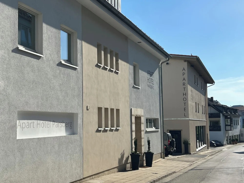 Aparthotel Parsberg Green Design Ferstl