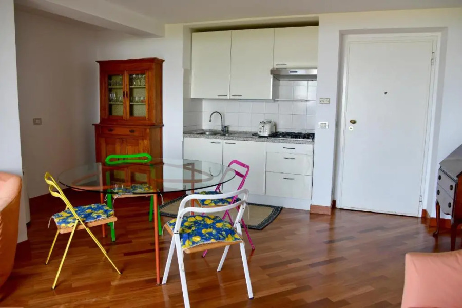 A.A.U.T Appartamento Villa Preli (codiceCITRA 010015-LT-0013)