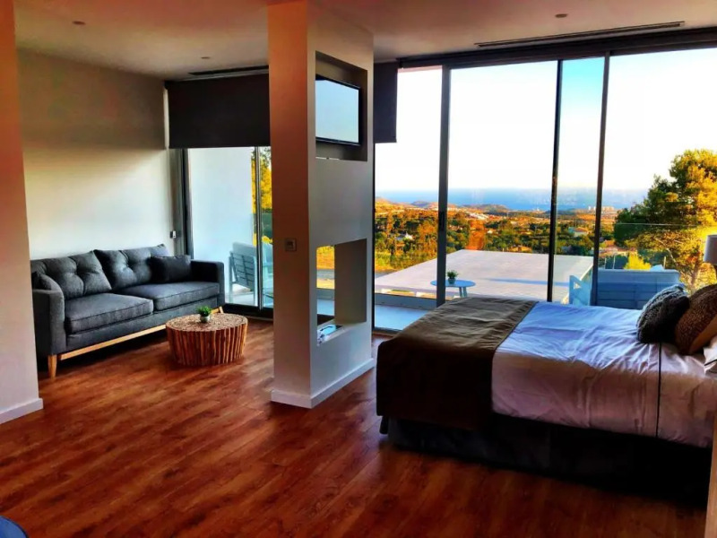 Puig Campana Nature Suites Hotel & BTT