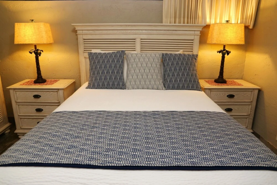 Papakea A108 by RedAwning