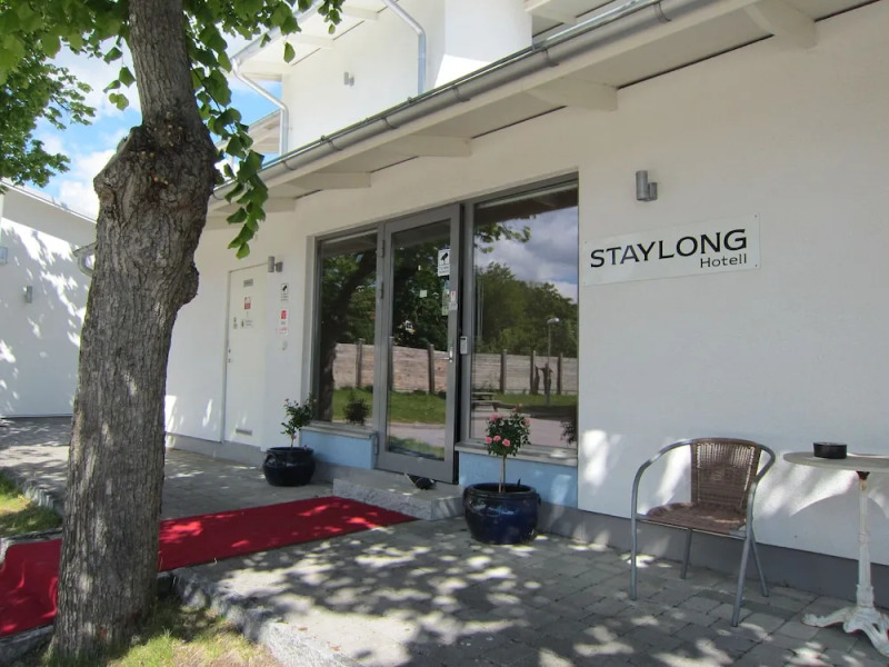 Staylong Hotel