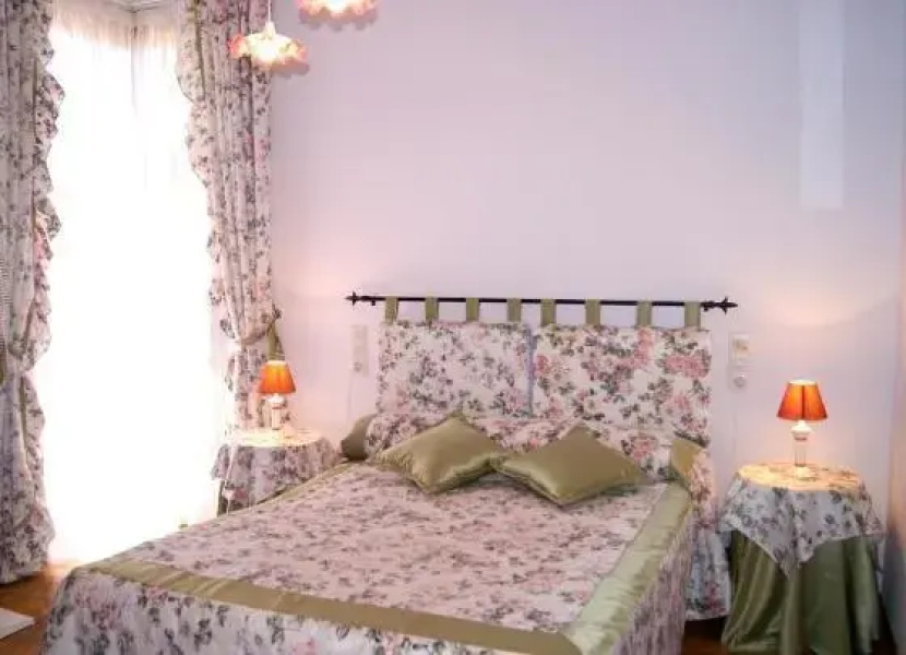 Villa near the beach, with garden, in Denia