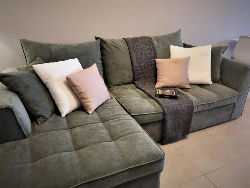 inas 2 bedroom apartment