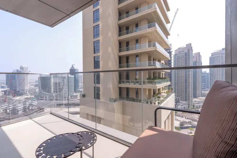 Direct Dubai Mall Access Downtown Boulev