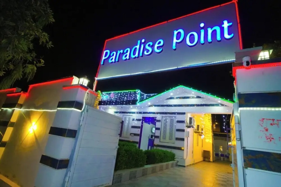 Paradise Point Resort