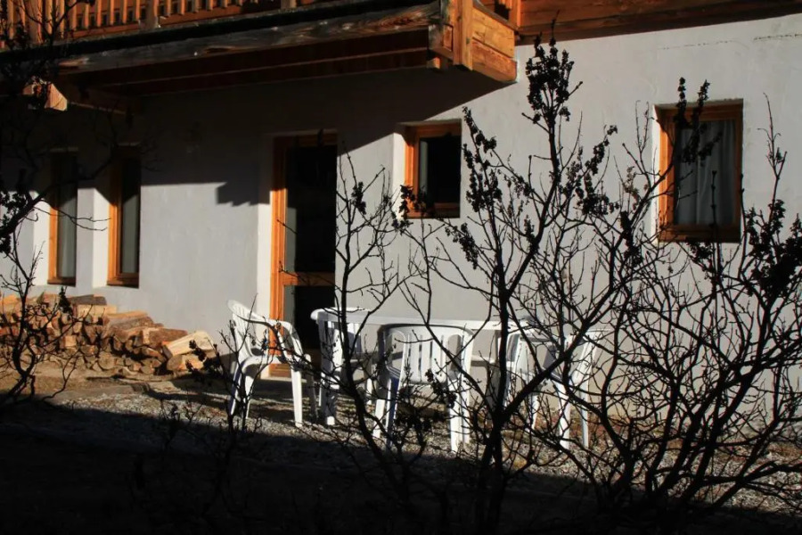 Le Miou: hameau des Chazals Nevache Hautes Alpes