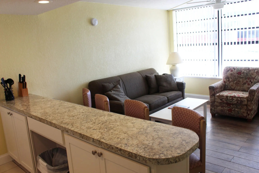 Holiday Shores Beach Club