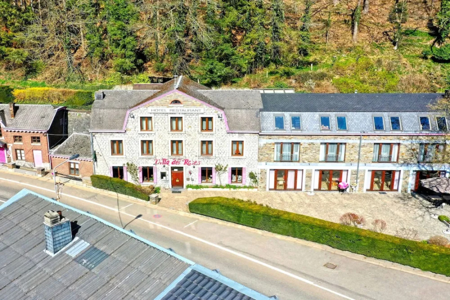 Hostellerie La Villa Des Roses