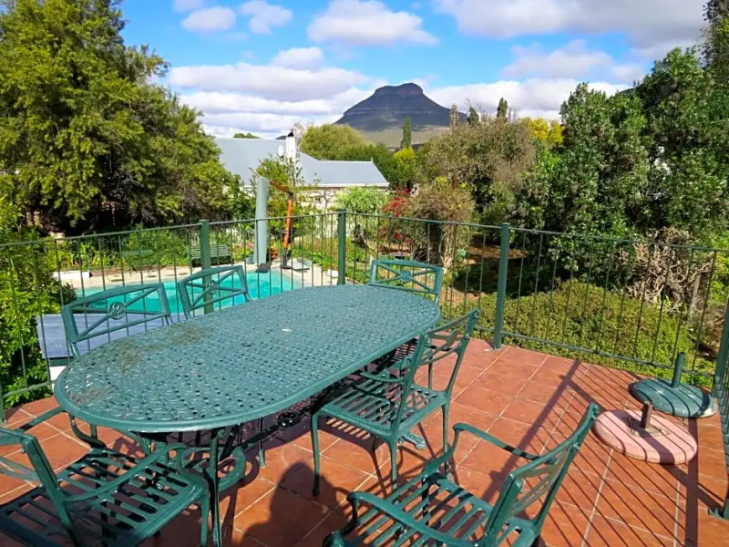 4 Rothman Street B&B