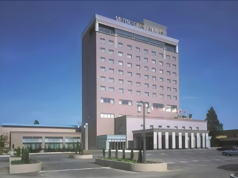 Mutsu Grand Hotel
