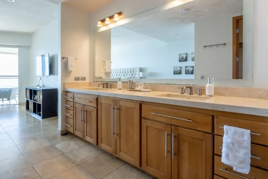 Playa Blanca 3 Bedroom Condo by RedAwning