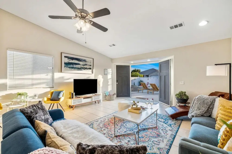 Alligator Vacation Home