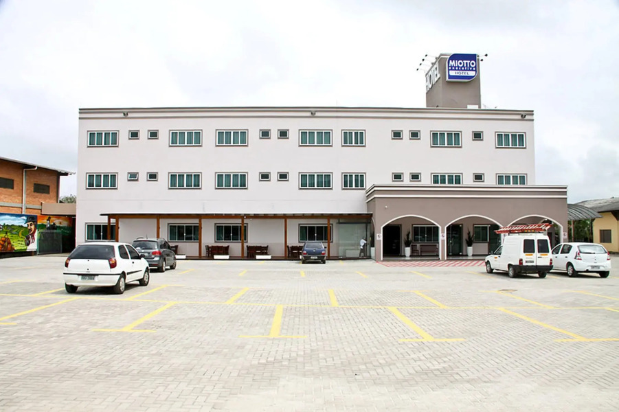 Miotto Executive Hotel