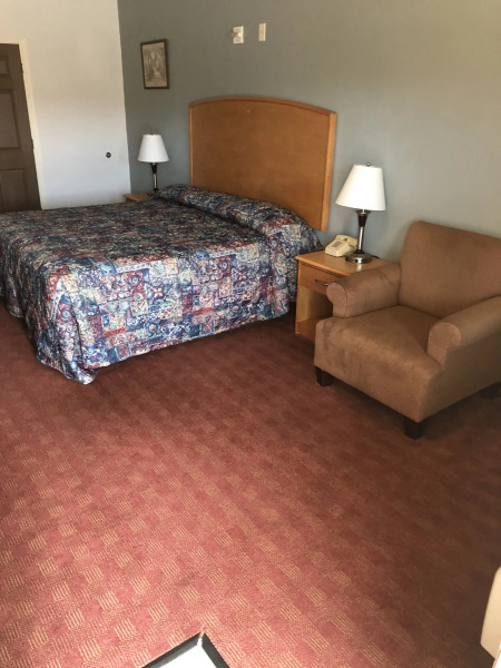 Whitesboro Inn & Suites