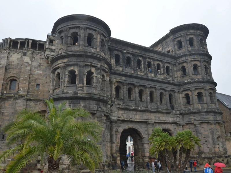 Modern Apartment in Trier Near Town Center