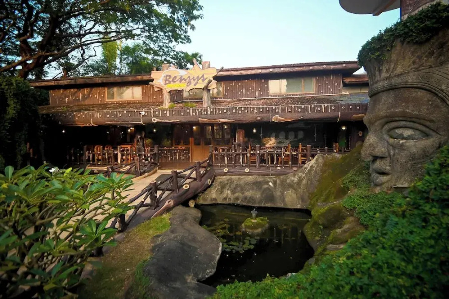 Benzy Palace Resort