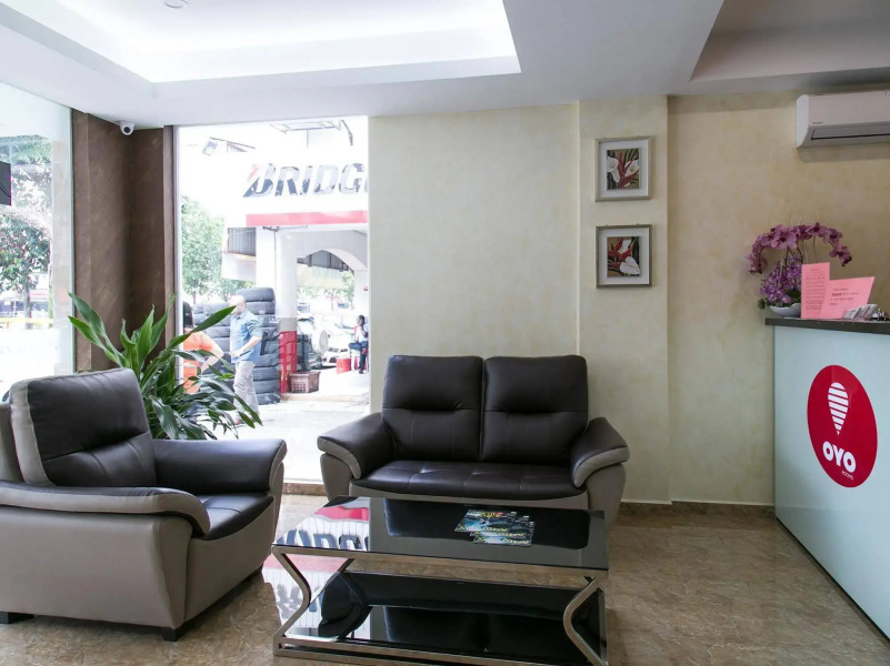 OYO Rooms Ampang Star LRT