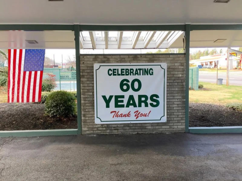 Colony House Motor Lodge