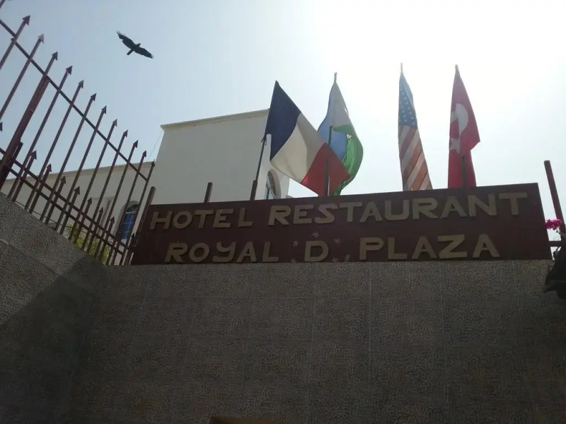 Royal D Plaza