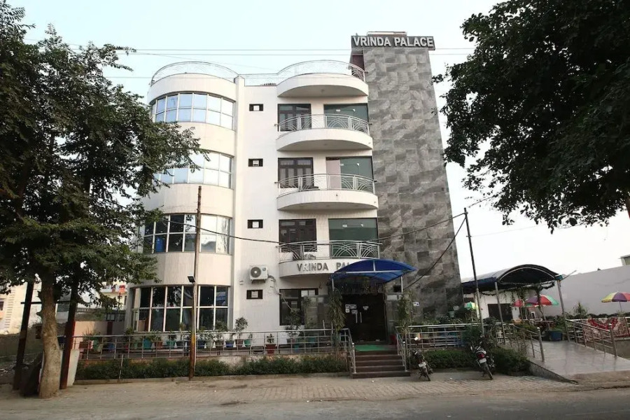 Hotel Vrinda Palace