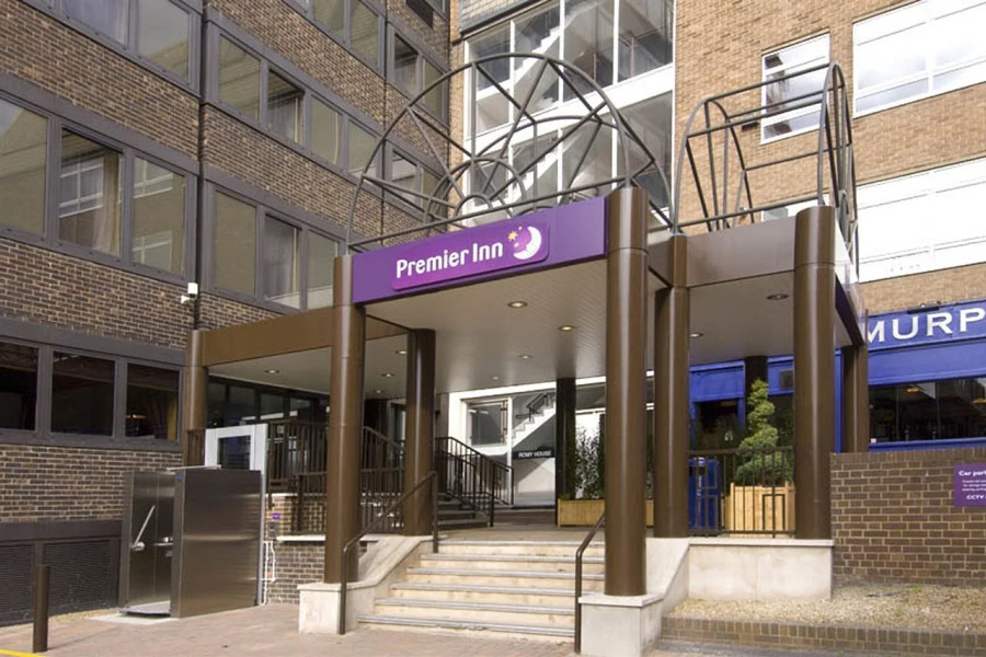 Premier Inn Brentwood