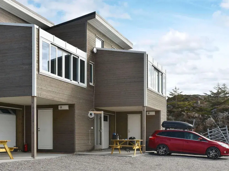 6 Person Holiday Home in Dyrvik