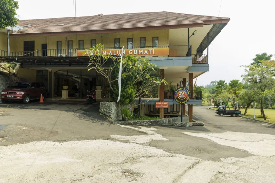 RedDoorz near Gumati Waterpark