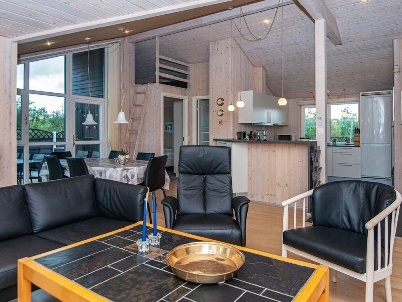 Quaint Holiday Home in Hemmet Jutland With Indoor Whirlpool