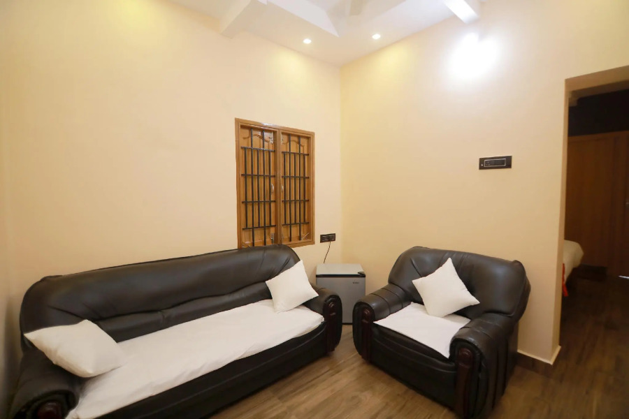 OYO 35618 Grace Residency