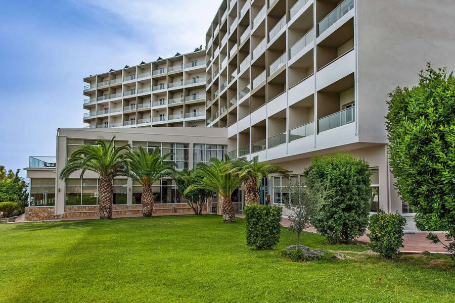 Evia Riviera Resort