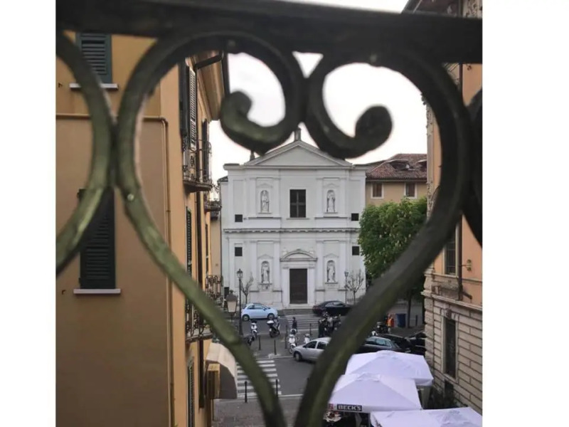 Palazzo Teatro Vecchio-Holiday Suites Salò