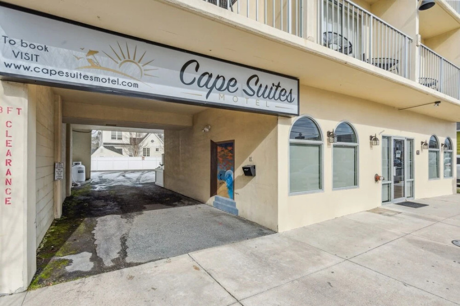 Cape Suites Motel