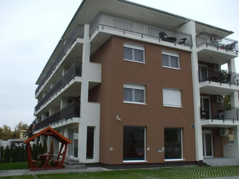 Adele Wellness Apartman