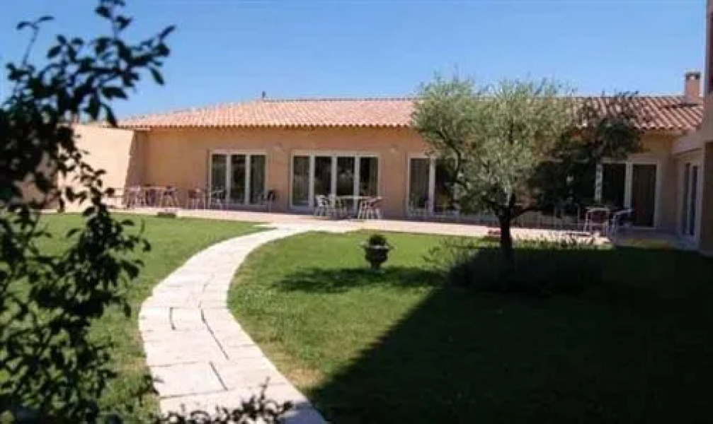 Logis Hotel La Goutte Deau