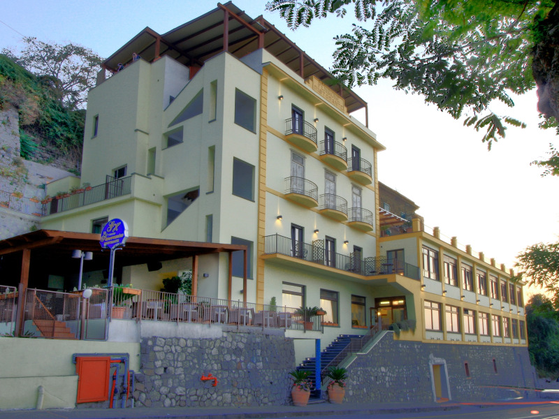 La Panoramica Hotel