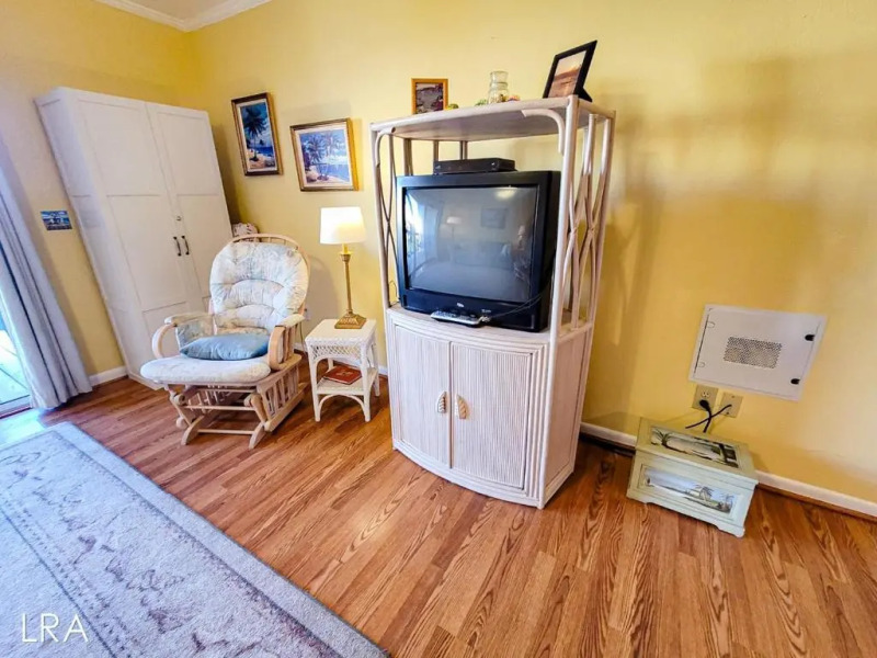 Surf Condos 414 - Dolphins Drift