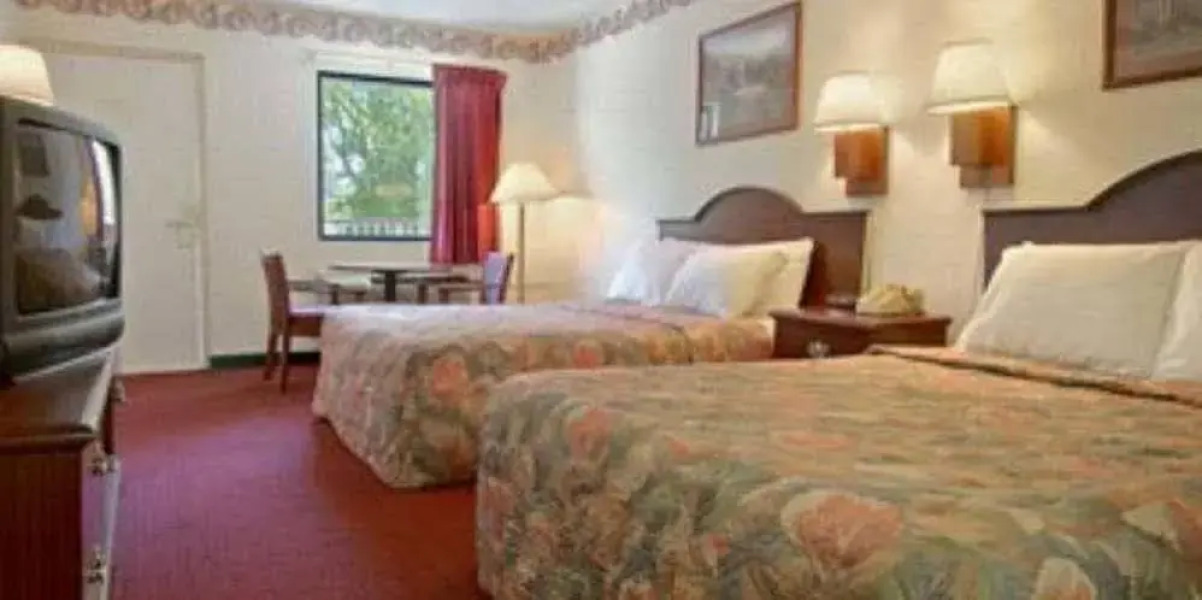 Days Inn Chattanooga-East Ridge