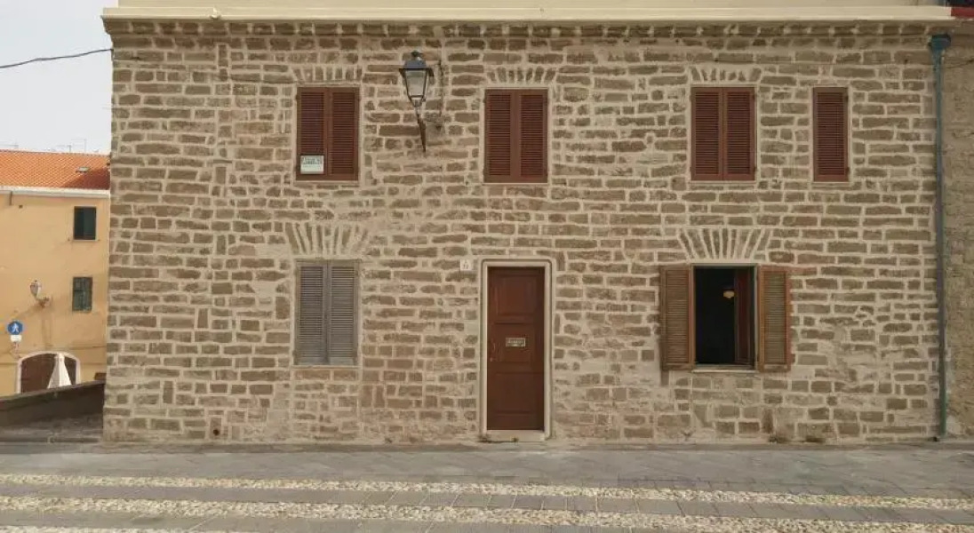 Una Finestra sul Mare